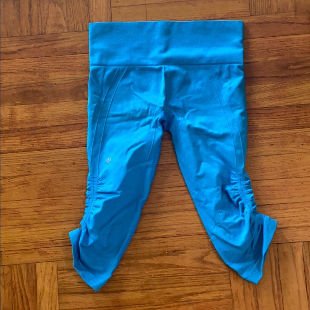 Lululemon capri leggings size 6